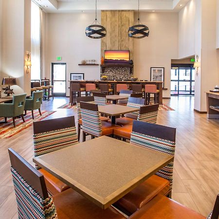 Hampton Inn & Suites Уайтфиш Екстериор снимка
