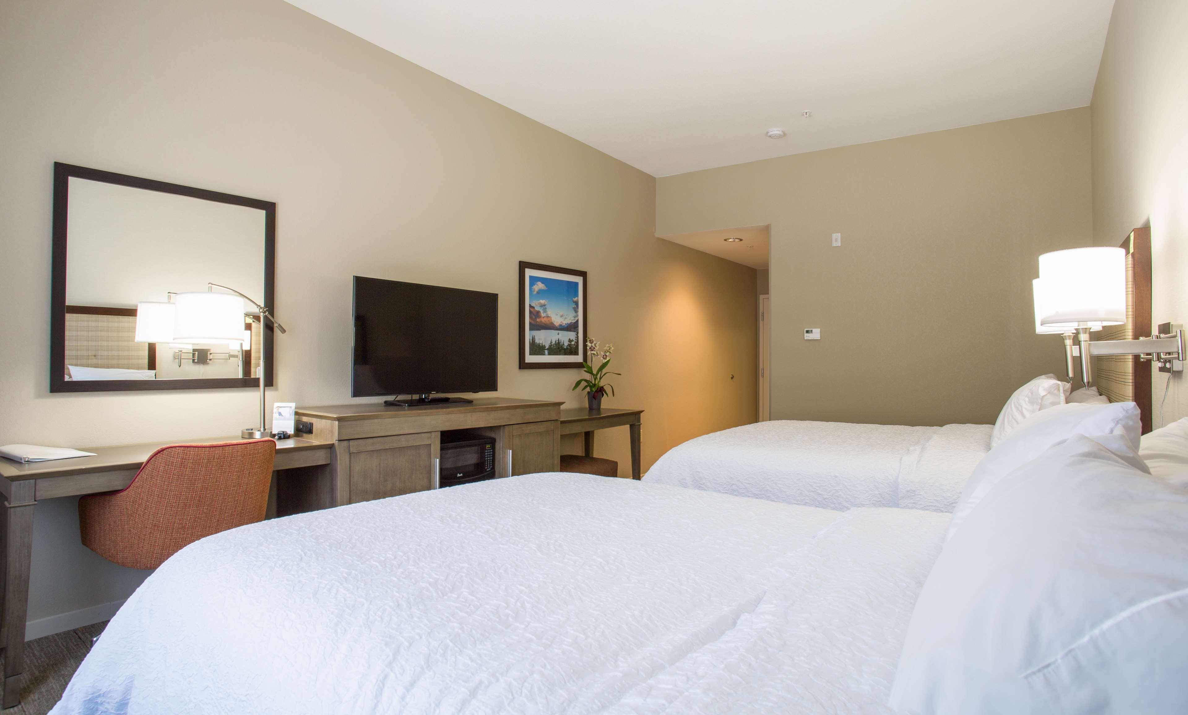 Hampton Inn & Suites Уайтфиш Екстериор снимка