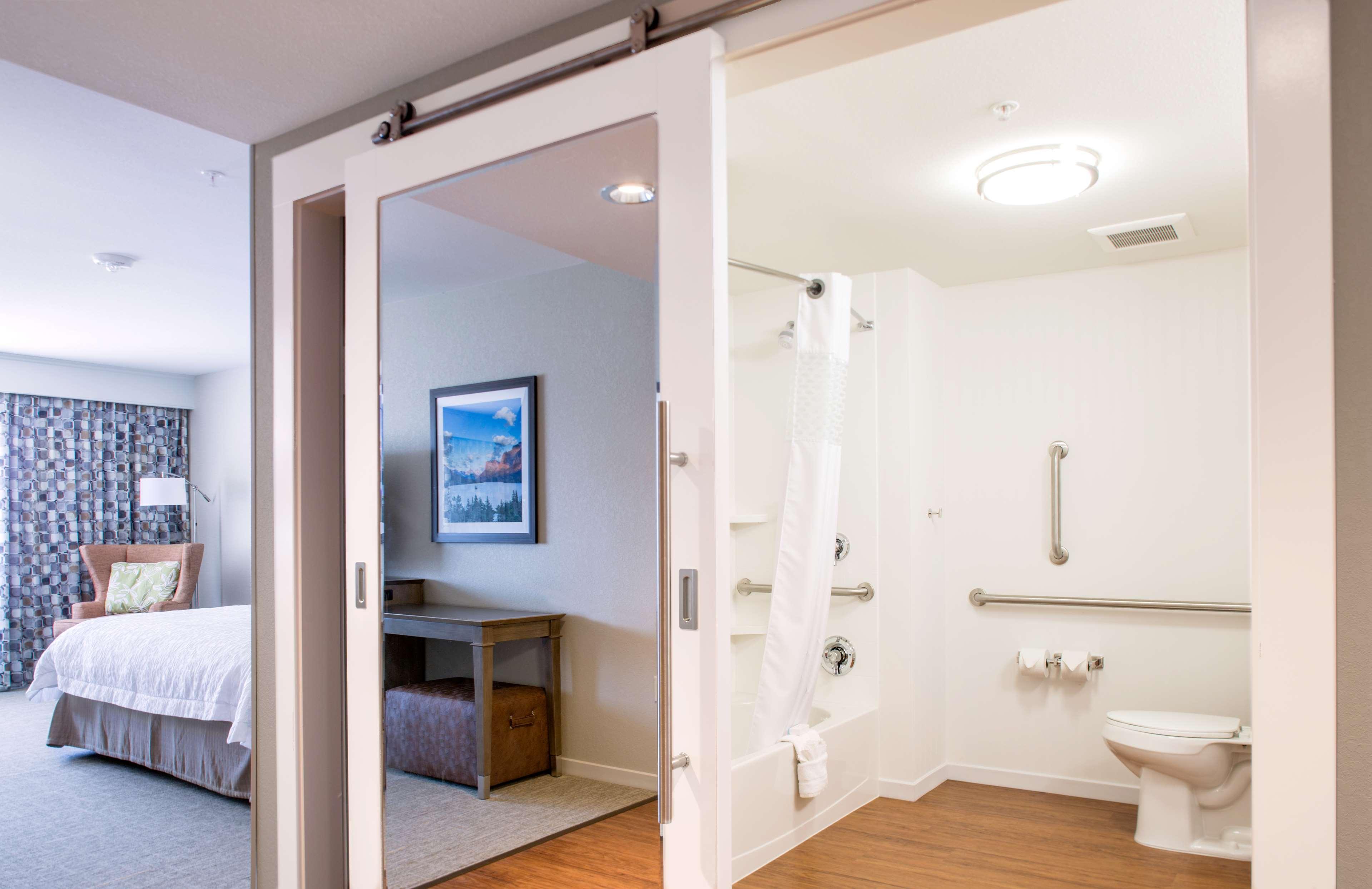 Hampton Inn & Suites Уайтфиш Екстериор снимка