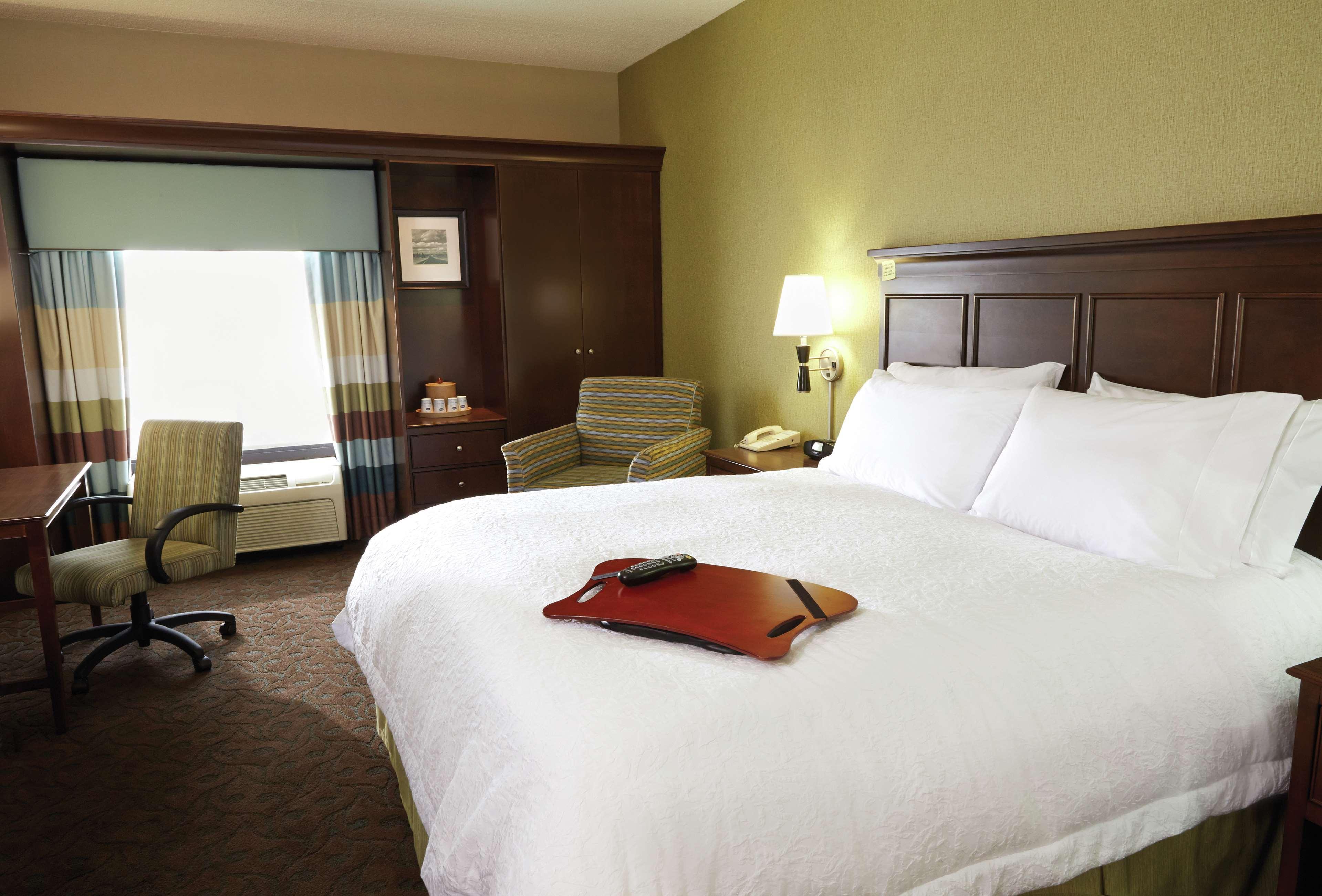 Hampton Inn & Suites Уайтфиш Екстериор снимка