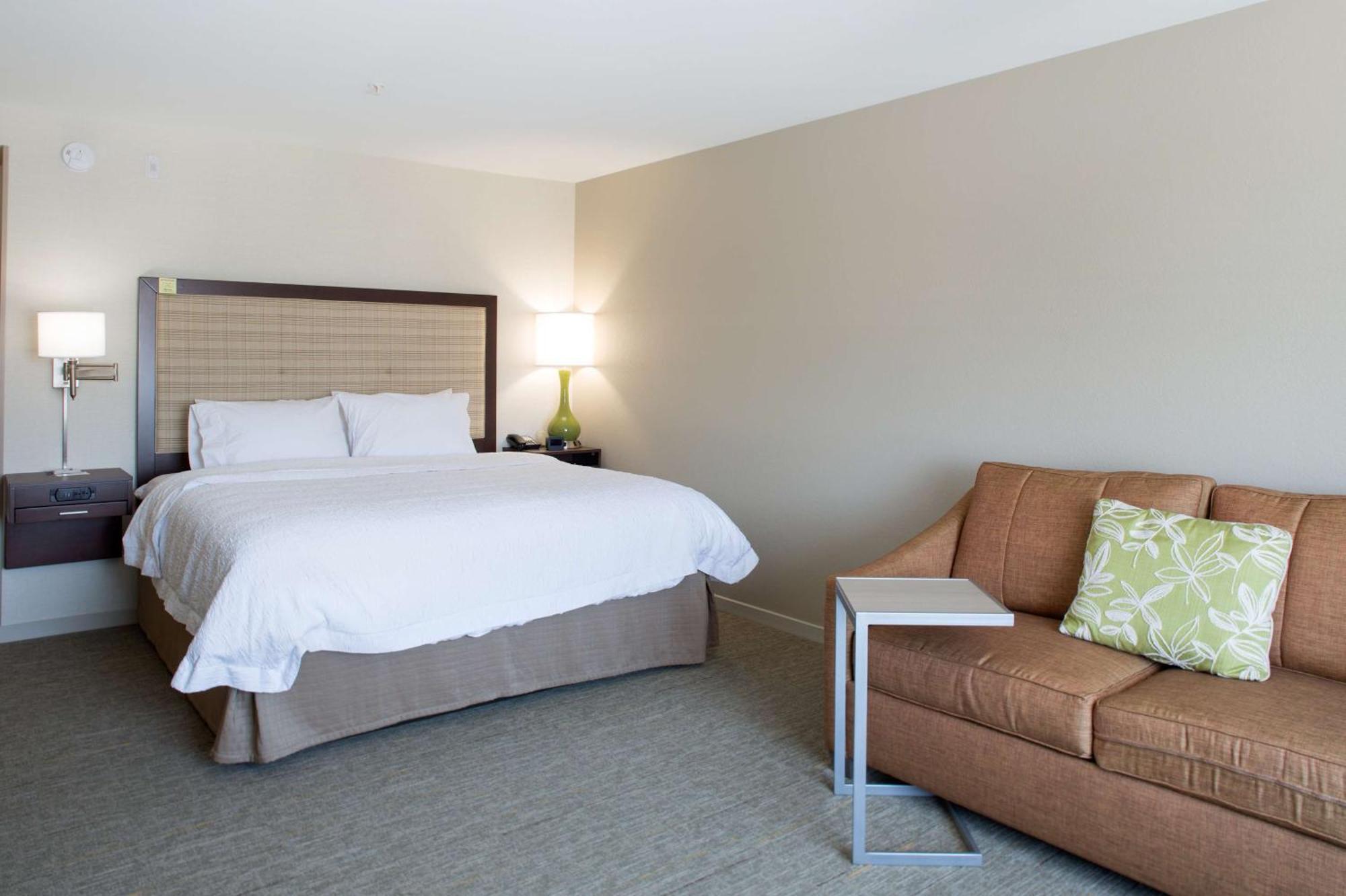 Hampton Inn & Suites Уайтфиш Екстериор снимка