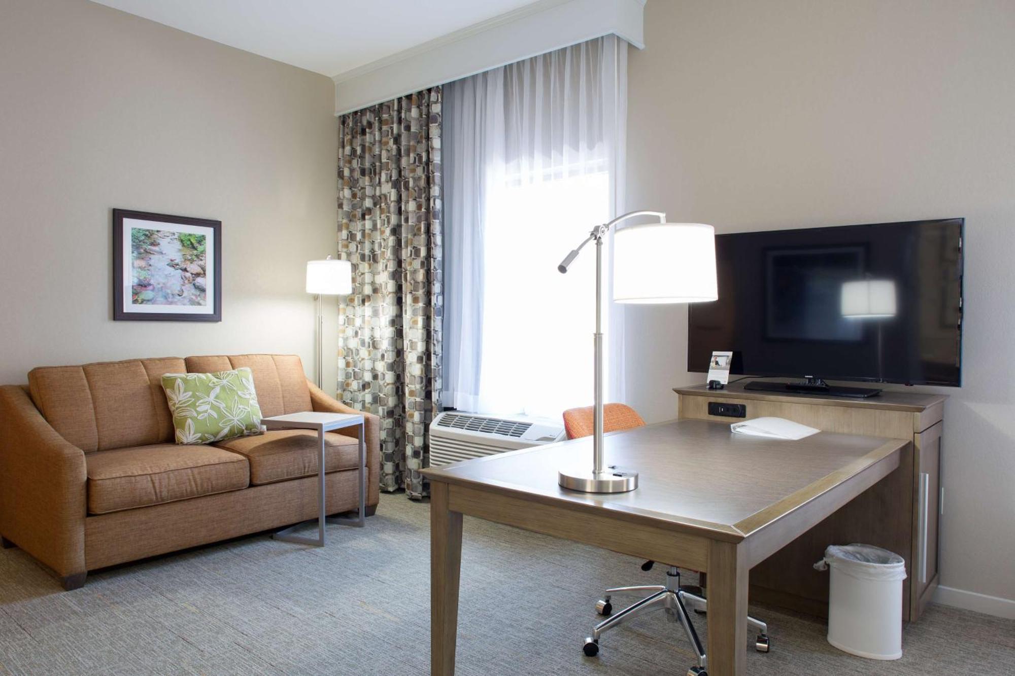 Hampton Inn & Suites Уайтфиш Екстериор снимка