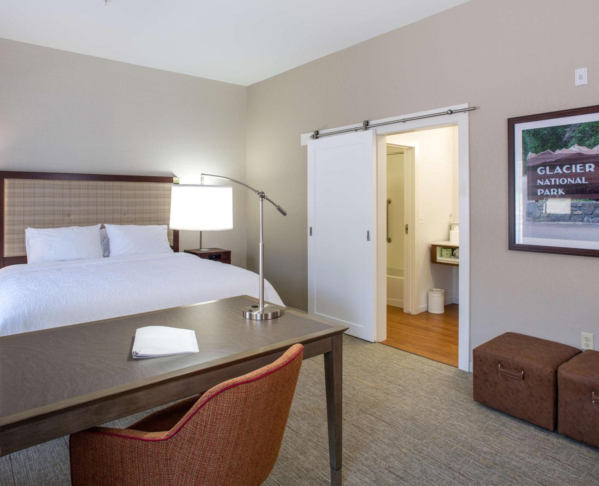 Hampton Inn & Suites Уайтфиш Екстериор снимка